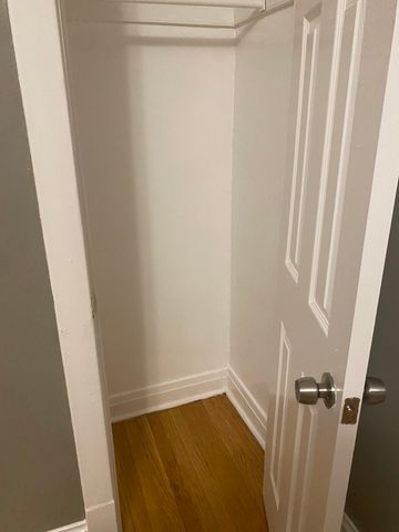 340 S Homan Street, Chicago, IL 60624