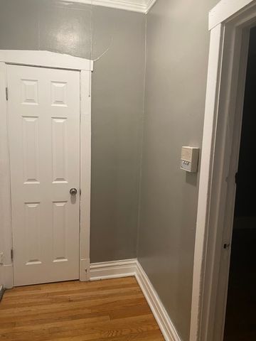 340 S Homan Street, Chicago, IL 60624