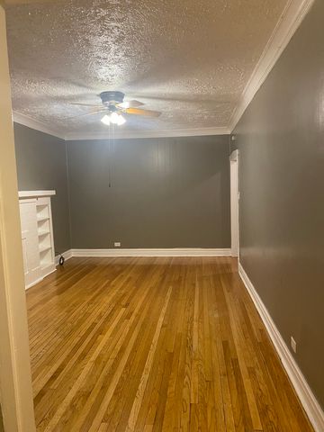 340 S Homan Street, Chicago, IL 60624