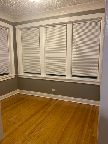 340 S Homan Street, Chicago, IL 60624