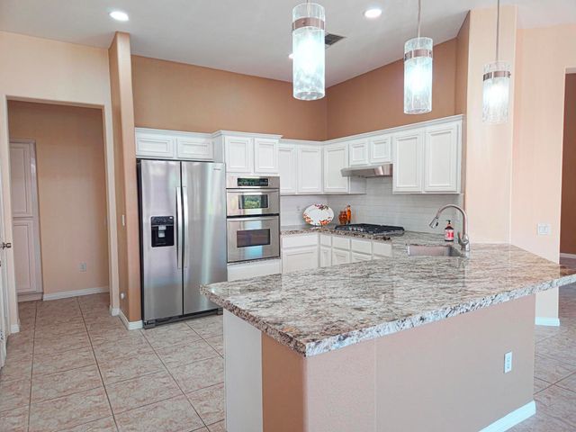 78147 Hunter Point Road, Palm Desert, CA 92211