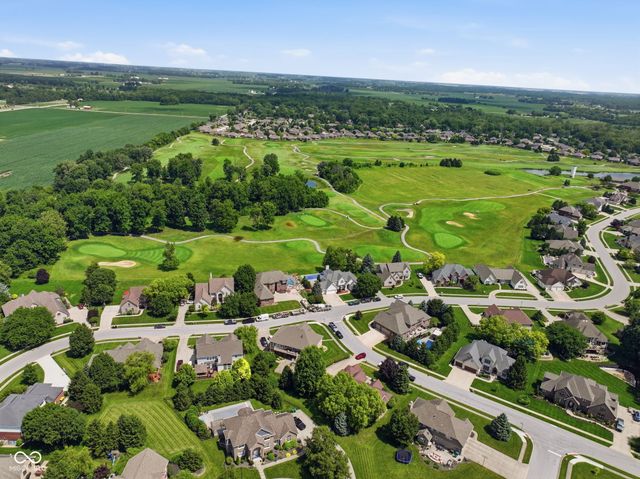63 Hollaway Boulevard, Brownsburg, IN 46112