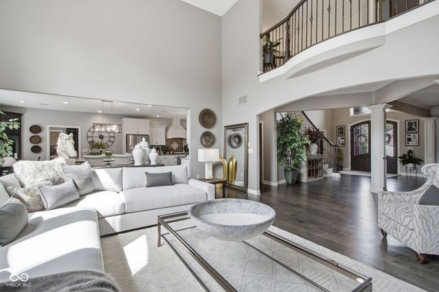 63 Hollaway Boulevard, Brownsburg, IN 46112