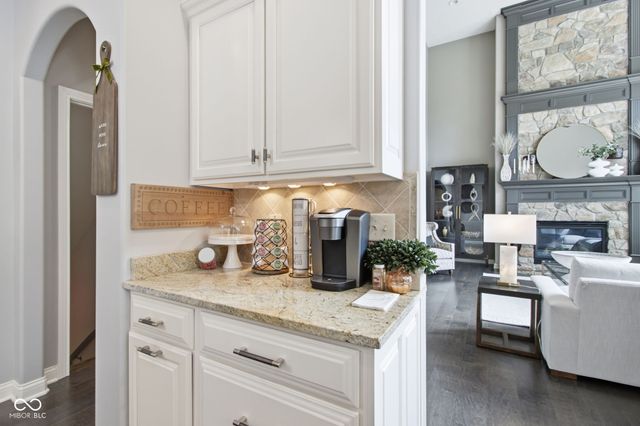 63 Hollaway Boulevard, Brownsburg, IN 46112