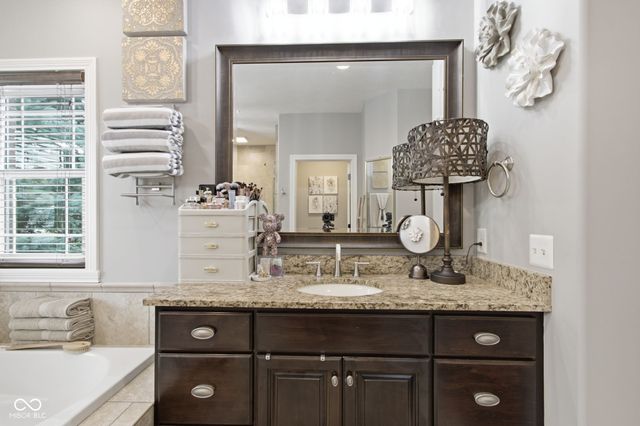 63 Hollaway Boulevard, Brownsburg, IN 46112