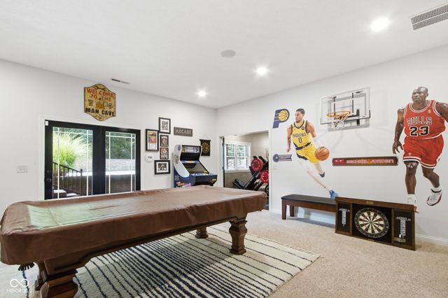 63 Hollaway Boulevard, Brownsburg, IN 46112