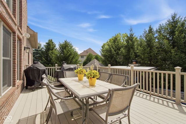 63 Hollaway Boulevard, Brownsburg, IN 46112