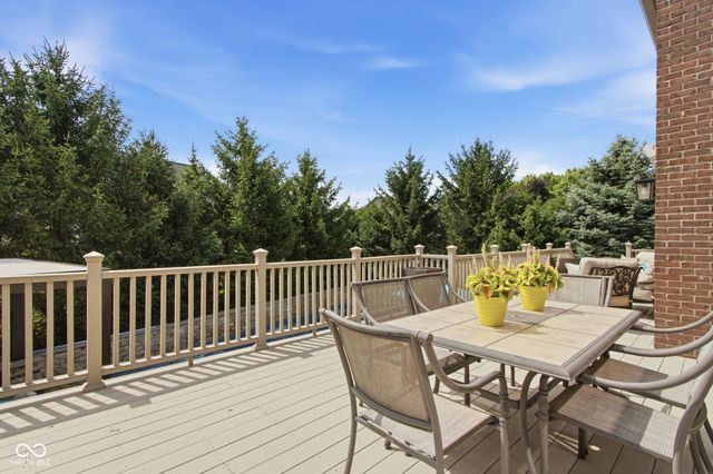 63 Hollaway Boulevard, Brownsburg, IN 46112