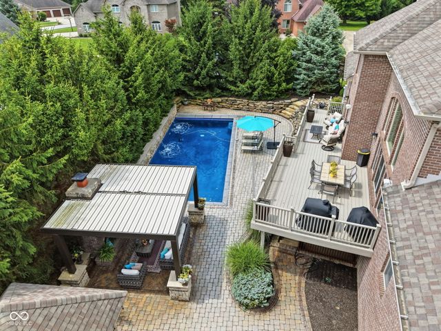 63 Hollaway Boulevard, Brownsburg, IN 46112