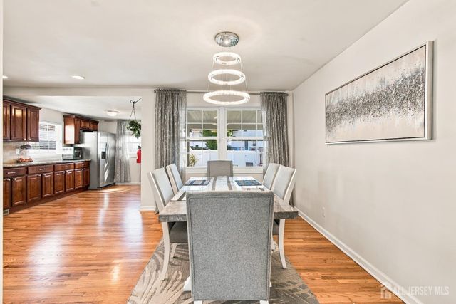 74 Elmwood Avenue, Edison, NJ 08837