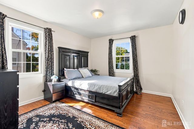 74 Elmwood Avenue, Edison, NJ 08837