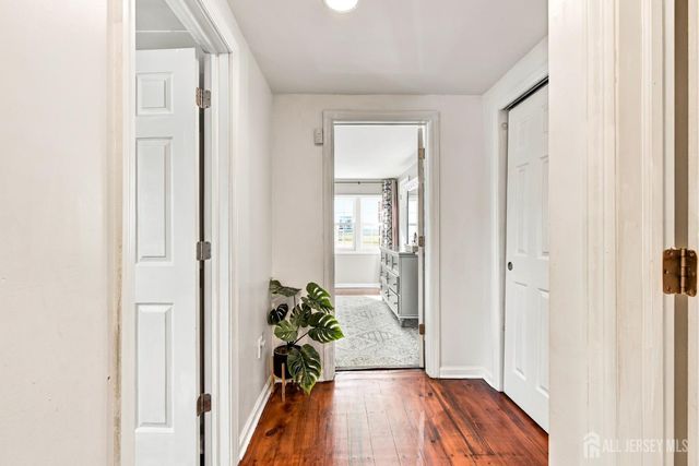 74 Elmwood Avenue, Edison, NJ 08837