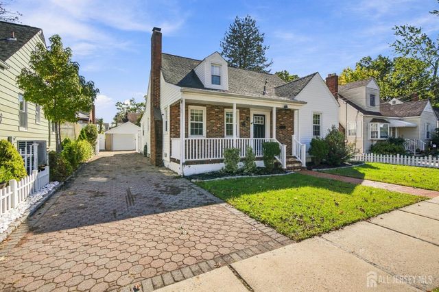 74 Elmwood Avenue, Edison, NJ 08837