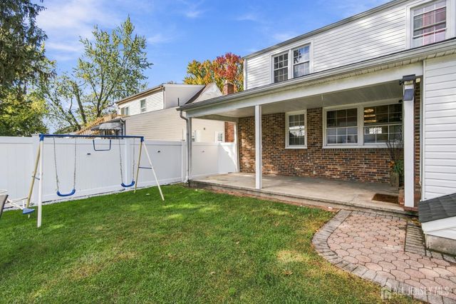 74 Elmwood Avenue, Edison, NJ 08837