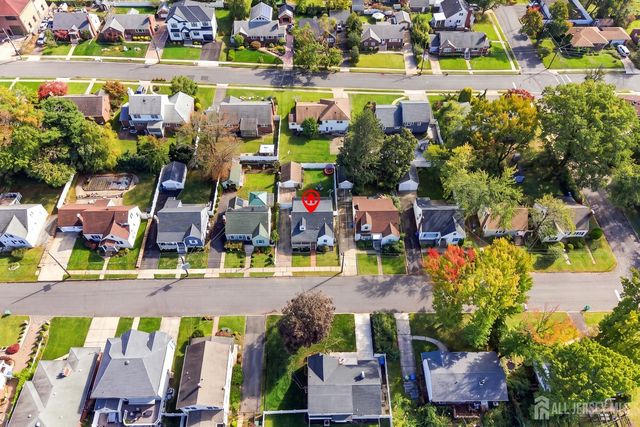 74 Elmwood Avenue, Edison, NJ 08837
