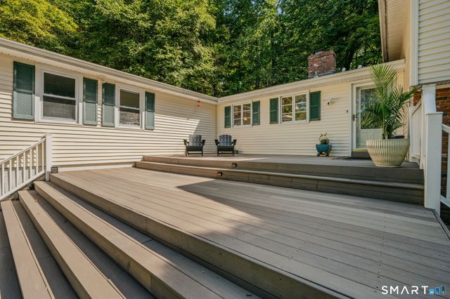 24 Long Hill Road, Deep River, CT 06417