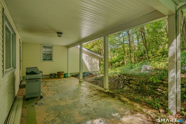 24 Long Hill Road, Deep River, CT 06417