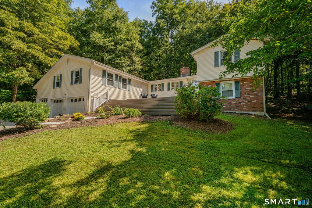 24 Long Hill Road, Deep River, CT 06417