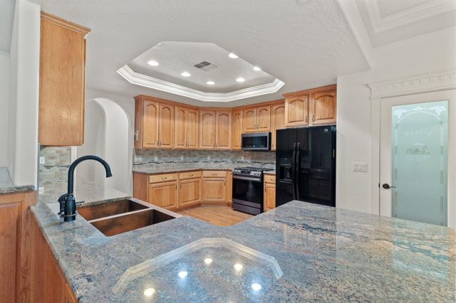 337 Daleo Drive, Grants Pass, OR 97527