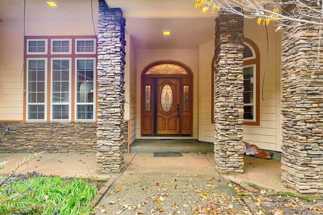 337 Daleo Drive, Grants Pass, OR 97527