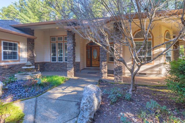 337 Daleo Drive, Grants Pass, OR 97527