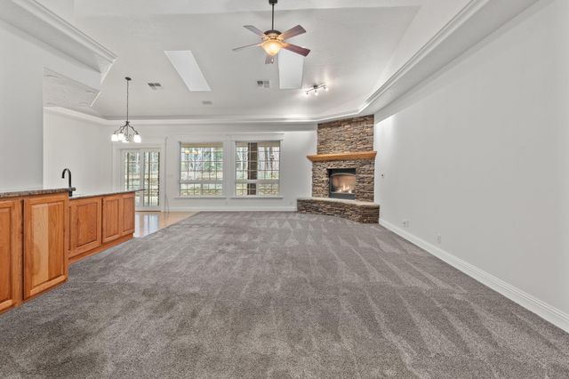 337 Daleo Drive, Grants Pass, OR 97527