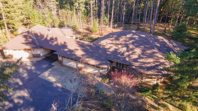 337 Daleo Drive, Grants Pass, OR 97527