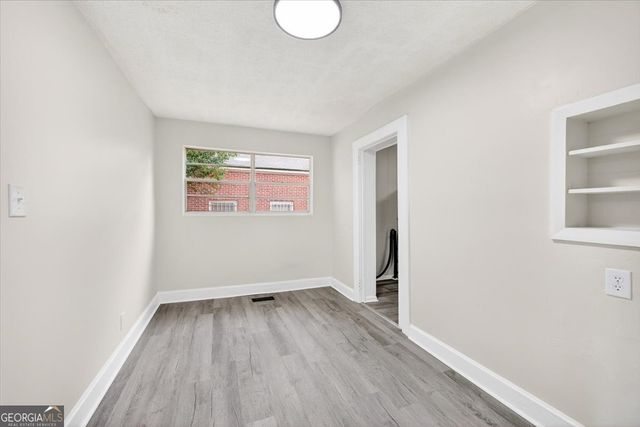 1049 Boulevard, Macon, GA 31211