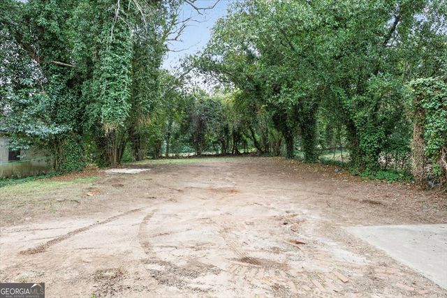 1049 Boulevard, Macon, GA 31211