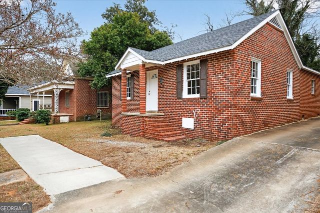 1049 Boulevard, Macon, GA 31211