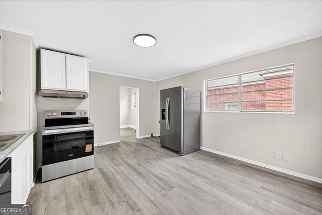 1049 Boulevard, Macon, GA 31211