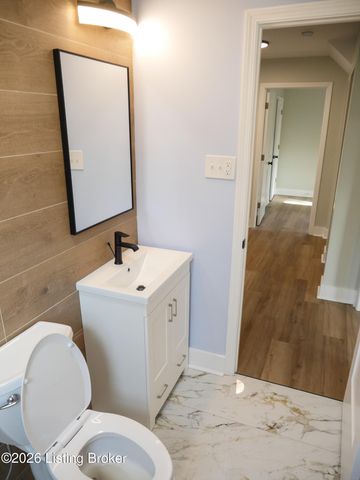 4518 Grand Ave, Louisville, KY 40211