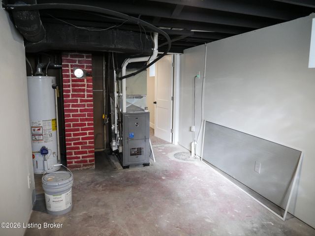 4518 Grand Ave, Louisville, KY 40211