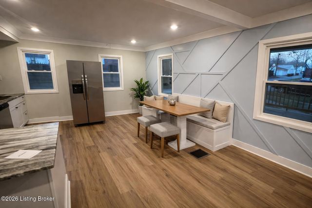 4518 Grand Ave, Louisville, KY 40211