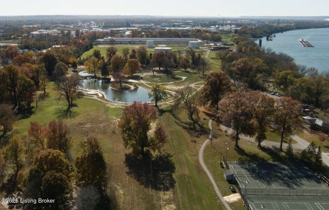 4518 Grand Ave, Louisville, KY 40211