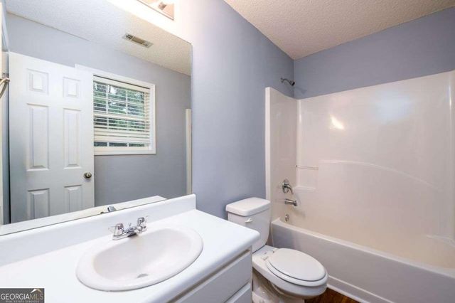 1250 Maxey Court, Winder, GA 30680