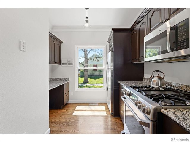 944 Ivanhoe Street, Denver, CO 80220