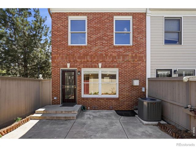944 Ivanhoe Street, Denver, CO 80220