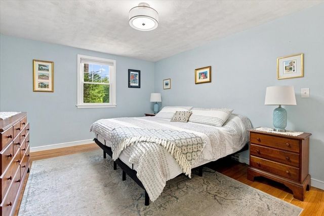 76 Westover Pkwy, Norwood, MA 02062