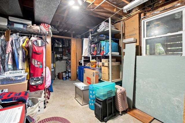 76 Westover Pkwy, Norwood, MA 02062