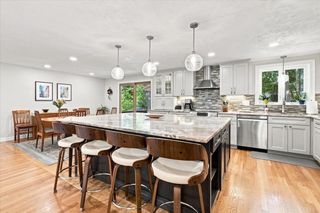 76 Westover Pkwy, Norwood, MA 02062