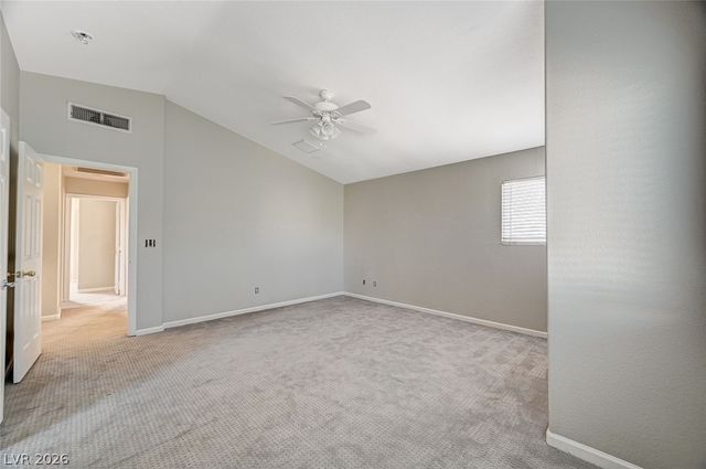 2000 Fallsburg Way, Henderson, NV 89002