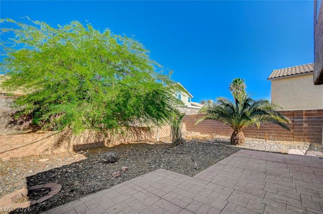 2000 Fallsburg Way, Henderson, NV 89002