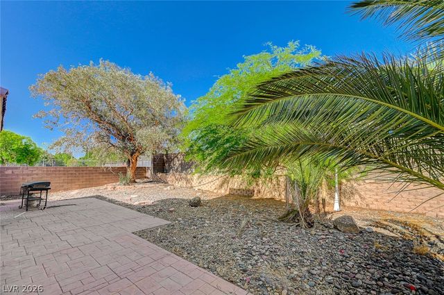 2000 Fallsburg Way, Henderson, NV 89002