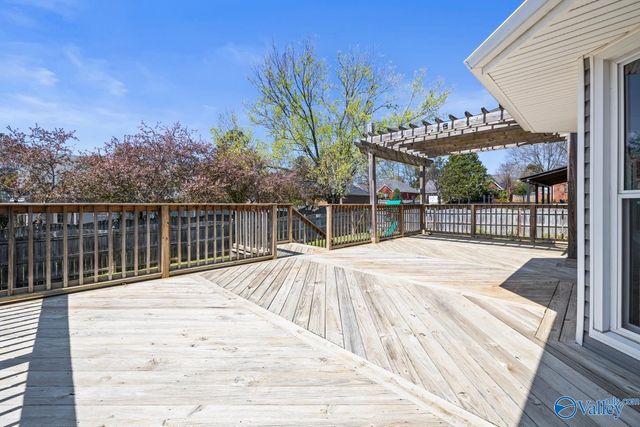 102 Claytor Lane, Madison, AL 35758