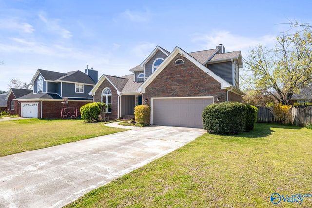 102 Claytor Lane, Madison, AL 35758