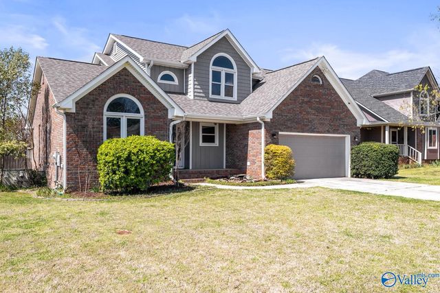 102 Claytor Lane, Madison, AL 35758