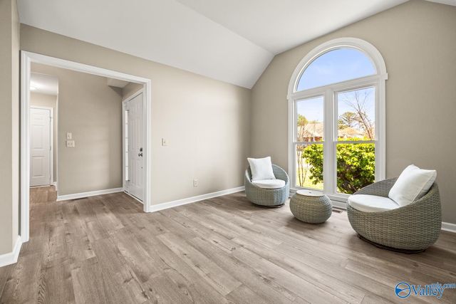 102 Claytor Lane, Madison, AL 35758