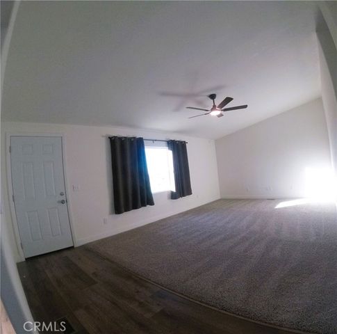 14058 Monte Vista Rd., Phelan, CA 92371