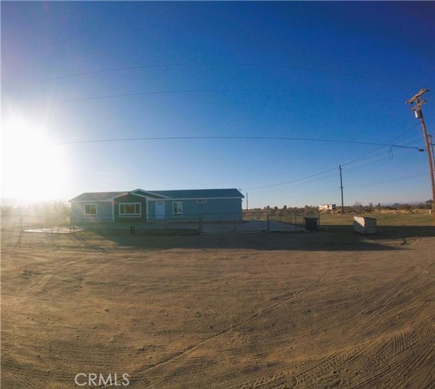 14058 Monte Vista Rd., Phelan, CA 92371